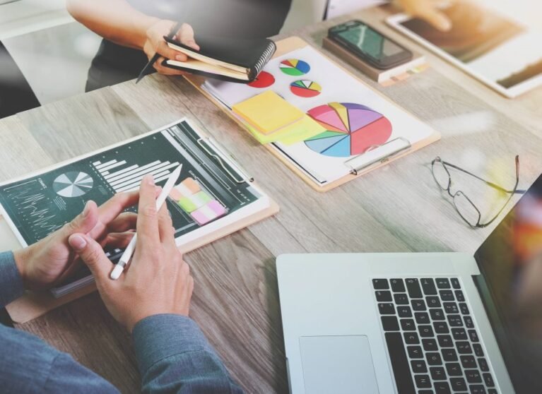 Must-Follow Web Design Trends for 2025